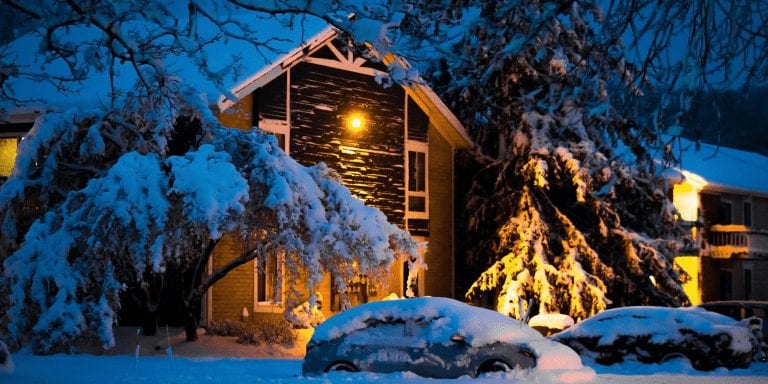 LED Outdoor Lights and Snow