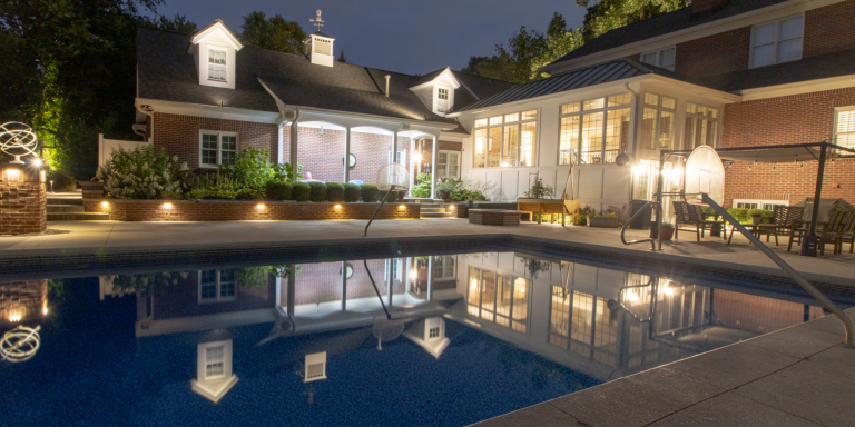 4 Expert Tips for Illuminating Your Landscaping This Summer